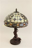 TIFFANY STYLE LAMP - LEADED GLASS SHADE