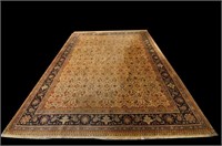 Agra 13'x16' Ivory Field rug