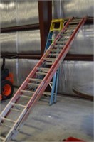 24'ft Louisville Aluminum Extension Ladder