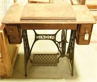 Singer Mfg. Co. antique Oak treadle base sewing
