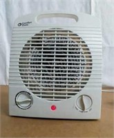 Comfort Zone- Forced Air Heater/Fan w/Auto