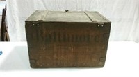 Wood box with lid