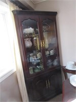Lovely Thomasville cherry corner china cabinet
