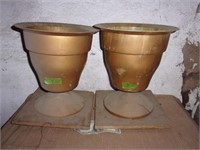 Pair of Planters on board