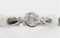 10kt. White Gold Diamond (0.30ct) Ring with 2