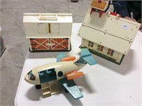 Lot: 3 Fisher-Price toys