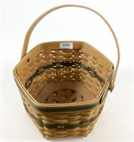 Longaberger 6-sided handmade basket, 1997