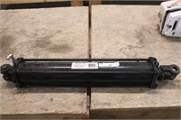 Delavan hydraulic ram