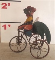 ROOSTER ON TRICYCLE PLANTER