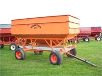 Minnestoa 250 Gravity Wagon