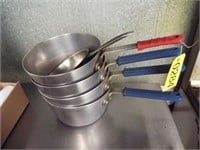 4- cool handle pots