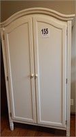 WHITE WARDROBE 68X39X23