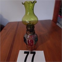 SMALL OIL LAMP WITH HAND-COLORED GLASS BASE 8.5