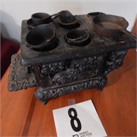 SALESMAN SAMPLE CAST IRON STOVE AND ACCESSORIES