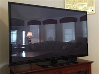 LG Tru Slim 60" TV  Flatscreen TV