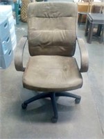 Adjustable executive chair