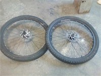 1 PR. 26" bicycle tires with disc brakes