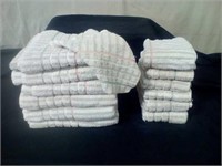 13 PC. Bath towels