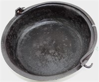 Cast Iron - Hollowware pan, 1820-1840 Restored