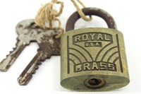 Padlock - Vintage Royal Brass lock with 2 keys