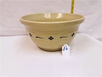 Woven Traditions Blue Dot Large Crock Mixing Bowl