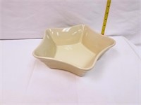 Ivory Pottery Star Serving Dish