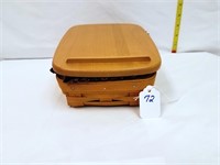 2002 Note Pal Basket with Wood Lid