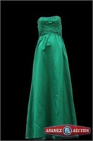 Size 8. Brand ?Alfred Angelo Color Emerald