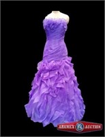 Size 12. Brand Love 16 Color Multitone lilac