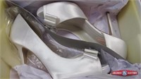 Shoes. Size 7. Brand?Pink Color White Satin
