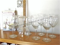 8 Large Wine Glasses & Wine Saver