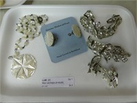 TRAY: MOTHER-OF-PEARL EARRINGS, ETC.