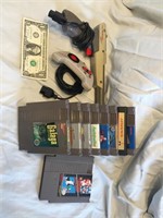 Nintendo items Gun-Colntrollers-Games-MarioBros