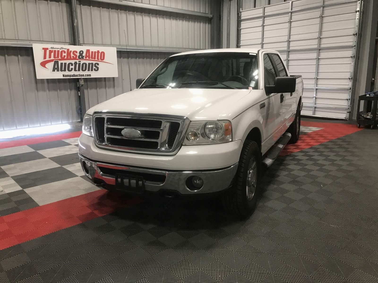 021518 Trucks & Auto Auction