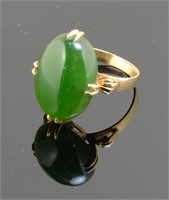 Ladies 14K Green Jade Ring