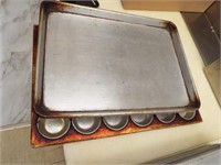 8- metal baking pans