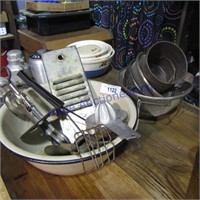 Enamel pans, vintage kitchen utensil & strainer