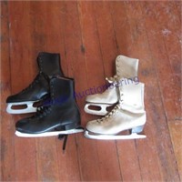 2 ice skates