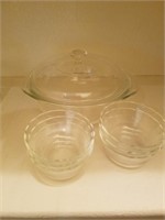 Clear Pyrex Bowl W/ Lid, Custard Bowls