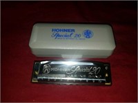 Hohner Special 20 harmonica