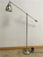 QUALITY ADJUSTABLE FLOOR LAMP