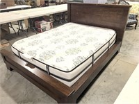 Nice Rustic Platform Bed, Simmons Mattress