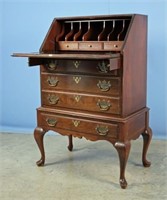 Small Kling Furniture Queen Anne Drop-Front Desk