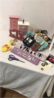 Purses, Jewlery boxes with wall decorations