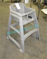 1X, RUBBERMAID HIGH CHAIR