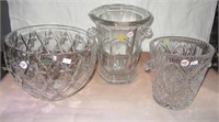 (3) Crystal items including Polonia bowl and ice