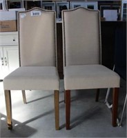 PAIR OF UPHOLSTERED SIDE CHAIRS