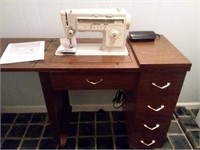 Vintage Singer Sewing Machine & Table