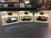 Chevron collector car/truck set