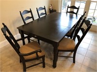 Mocha dining room table w/6 chairs